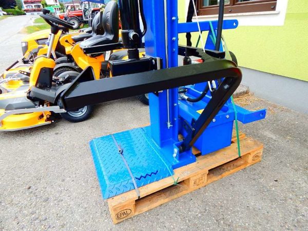 Kienesberger Holzspalter, HS 108/18 Z, Meterholzspalter, Spalter – Bild 7