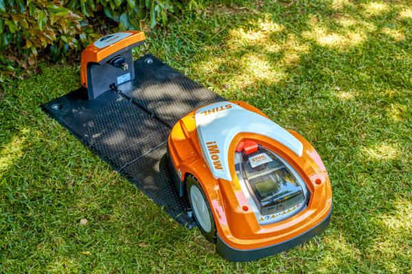 STIHL RMI 422 P Mähroboter – Bild 3
