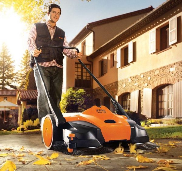 STIHL KGA 770 Akku-Kehrgerät – Bild 4